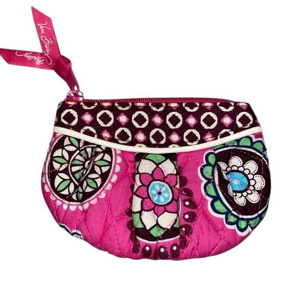 Vera Bradley Handbags - Vera Bradley Pink Cupcakes Spring 2009 Zip-Closure Coin Purse EUC